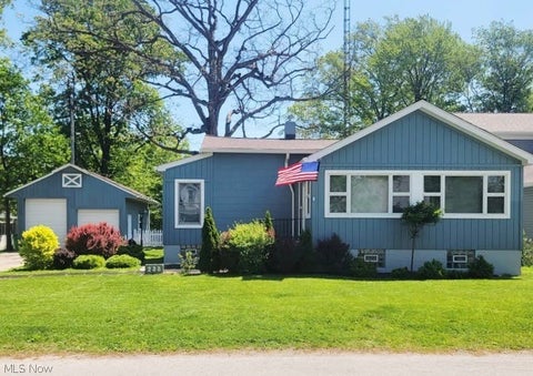 Homes For Sale - 233 S Point Drive<br/> Lorain County, Avon Lake, OH 44012