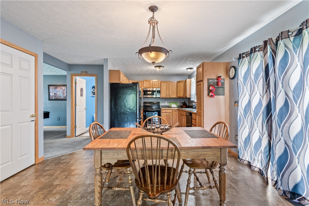 Lakes/Brittany Pointe - Residential