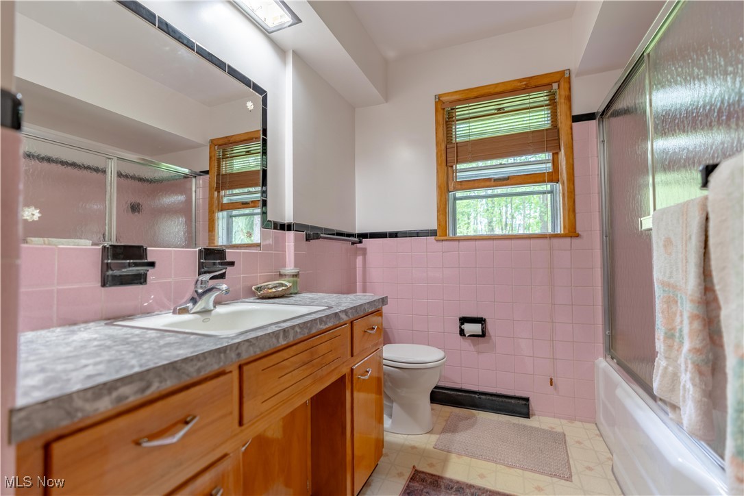 3270 Carper Avenue, Akron, Ohio image 26