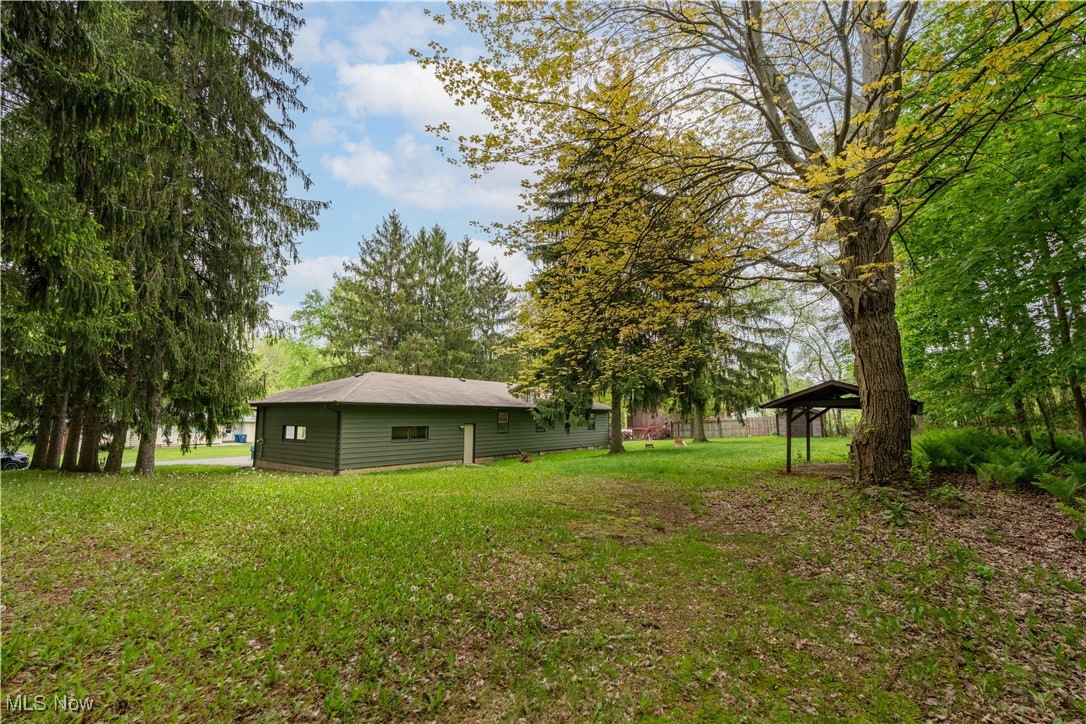 3270 Carper Avenue, Akron, Ohio image 3