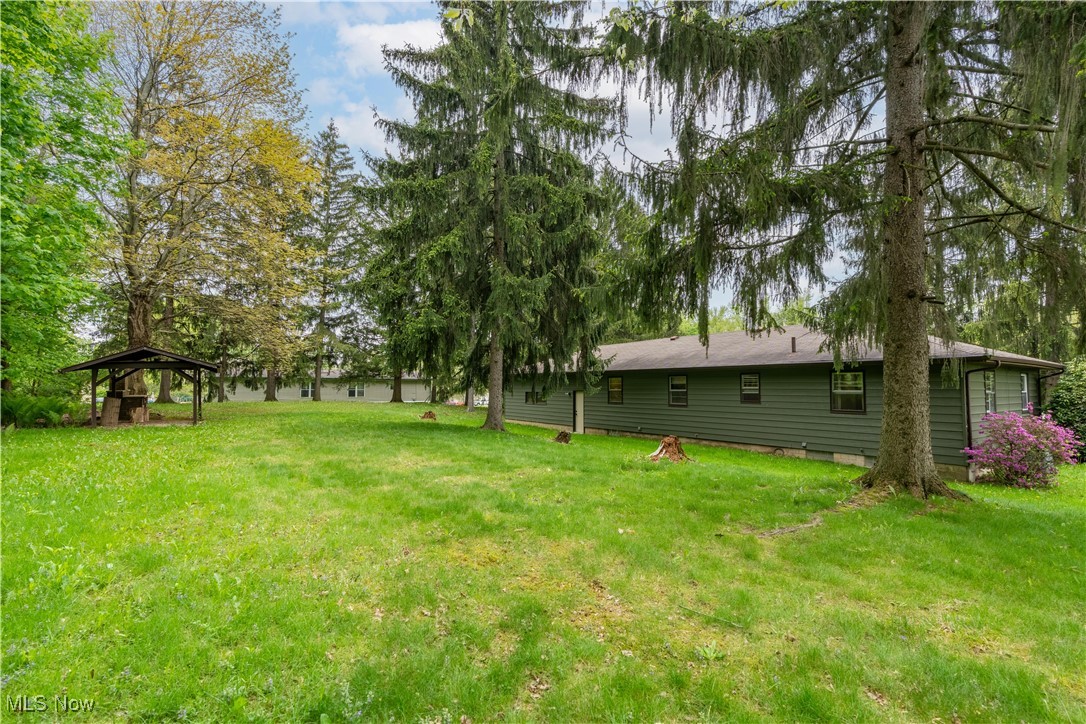 3270 Carper Avenue, Akron, Ohio image 2