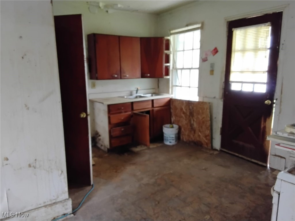 North Ave Allotment - Residential Income