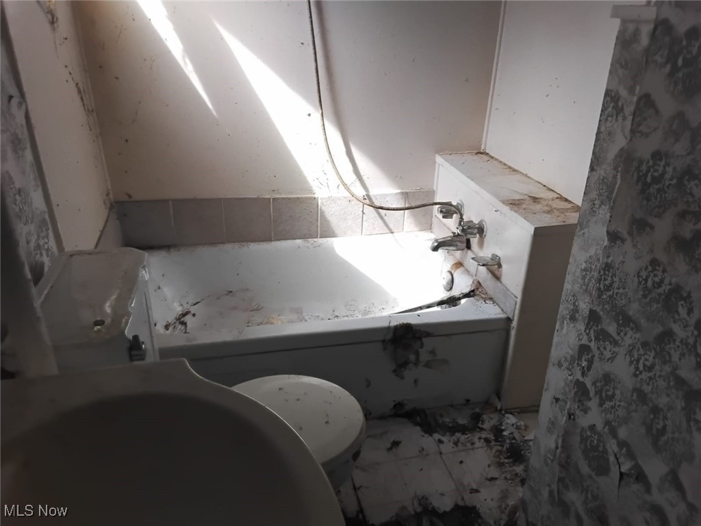 North Ave Allotment - Residential Income