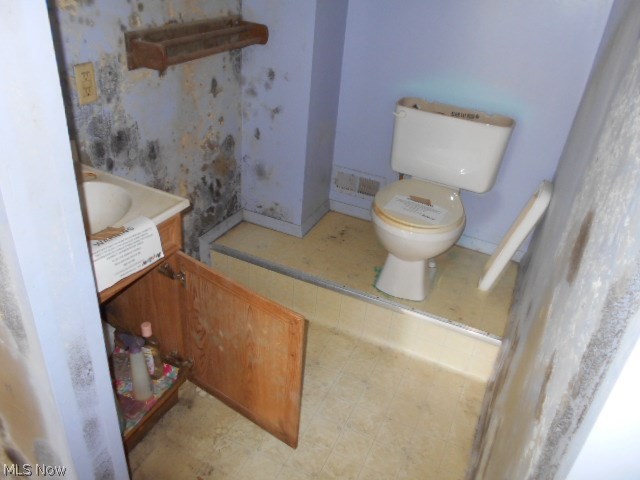 C M Mix - Residential