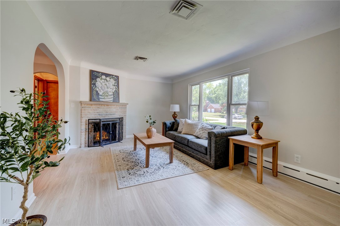 West Hedgewood Drive - Residential