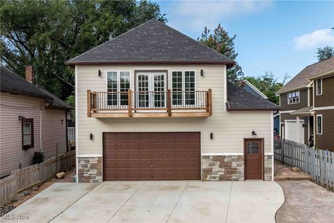 2160 W 40th Street Cleveland OH 44113
