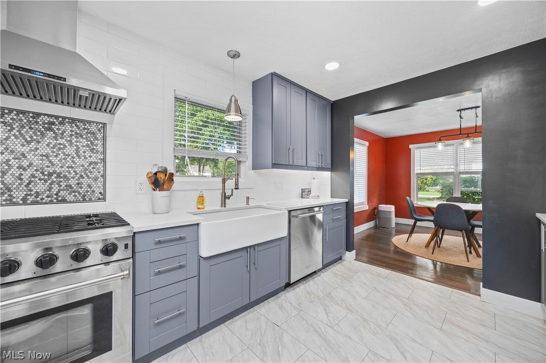319 E Main Street