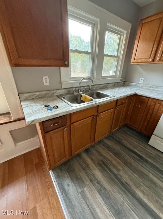 Goodview Park - Residential Lease