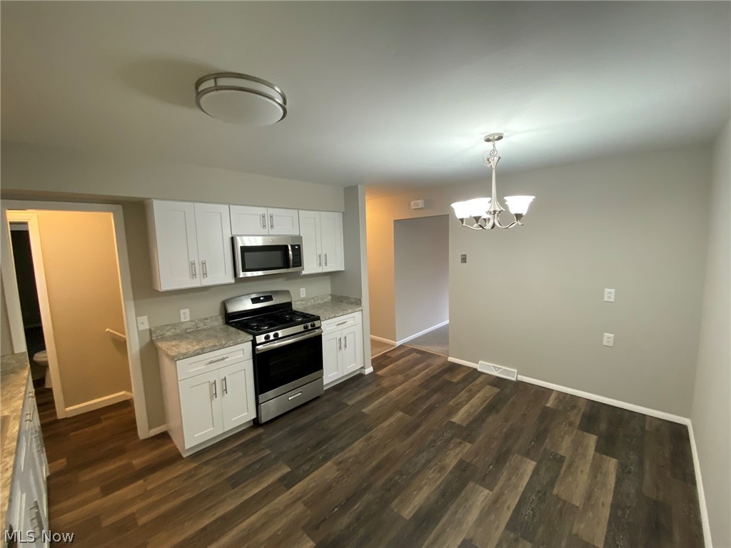 Abe Pickus Resub 02 - Residential