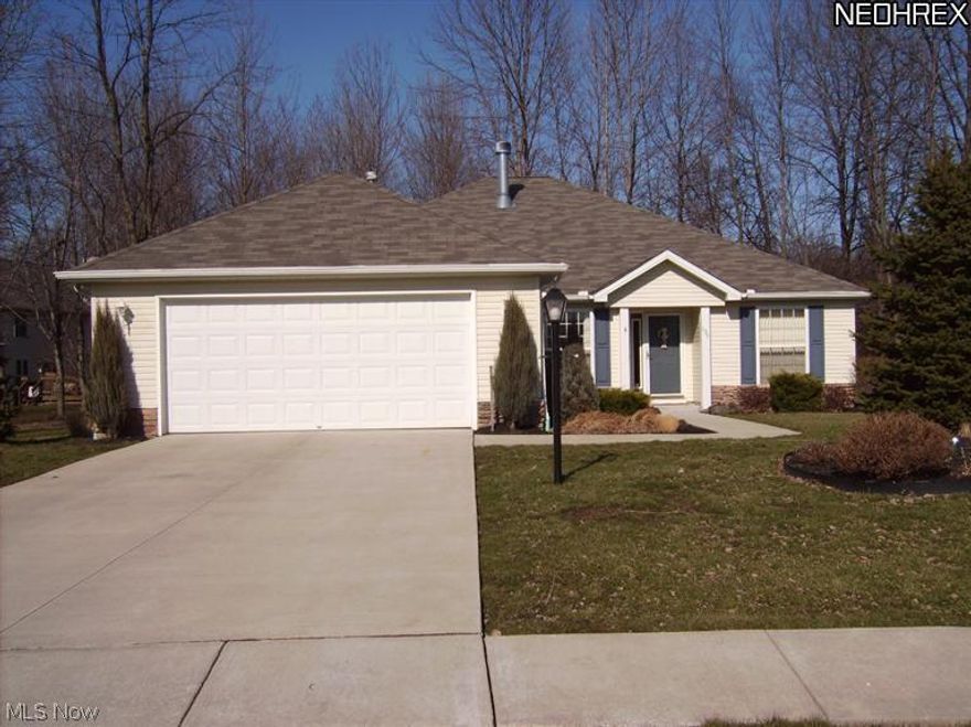 Private setting for this spacious ranch home.  One of the largest lots on the street. Open floor plan with formal dining room, Pullman kitchen, screened porch, deck and more. Lots of storage in garage for seasonal items. Also see MLS 3483039 for Purchase.  Home available 6/15/14 at this point.  Don't miss this home!