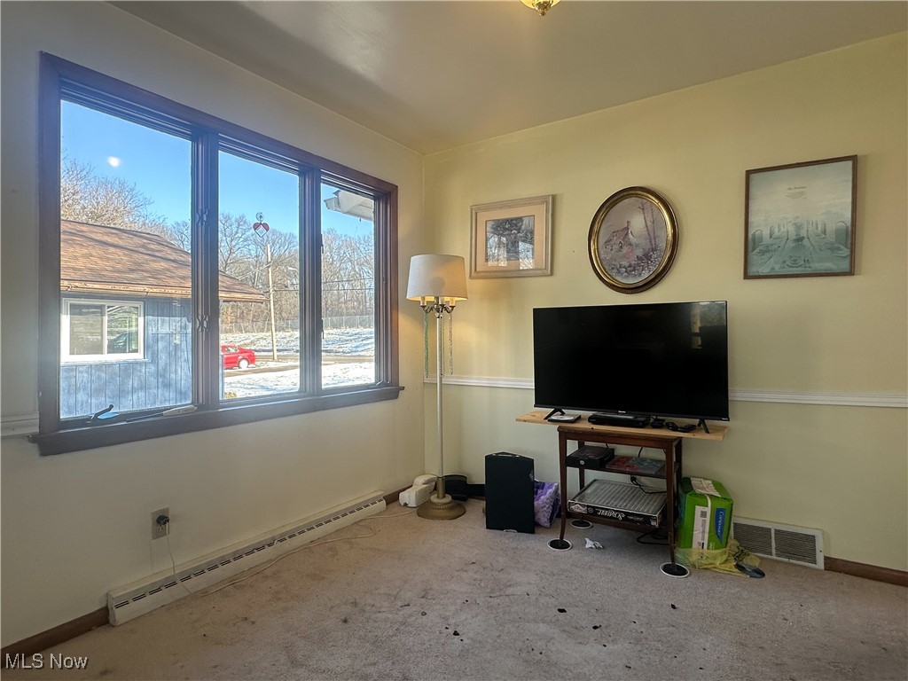 Hartzell Ave - Residential