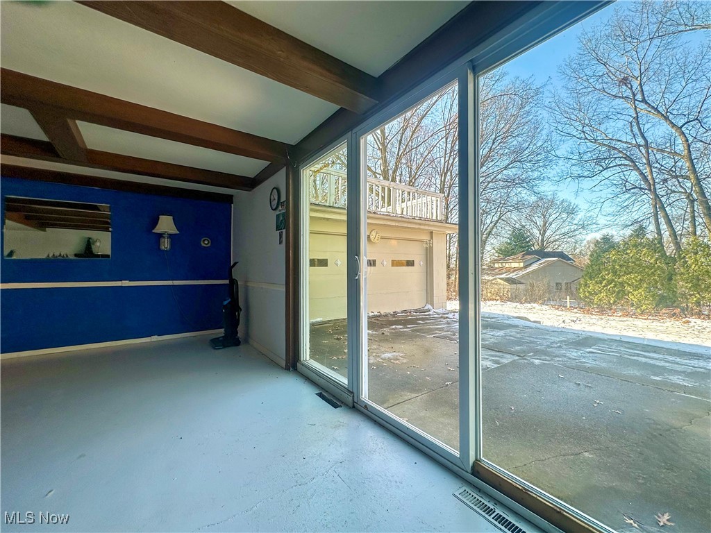 Hartzell Ave - Residential