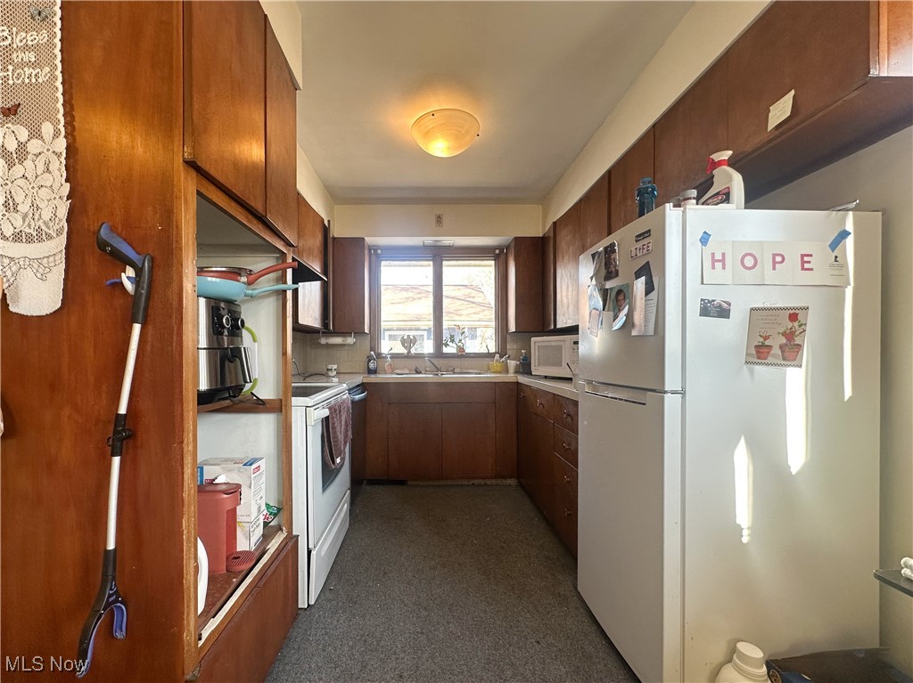 Hartzell Ave - Residential