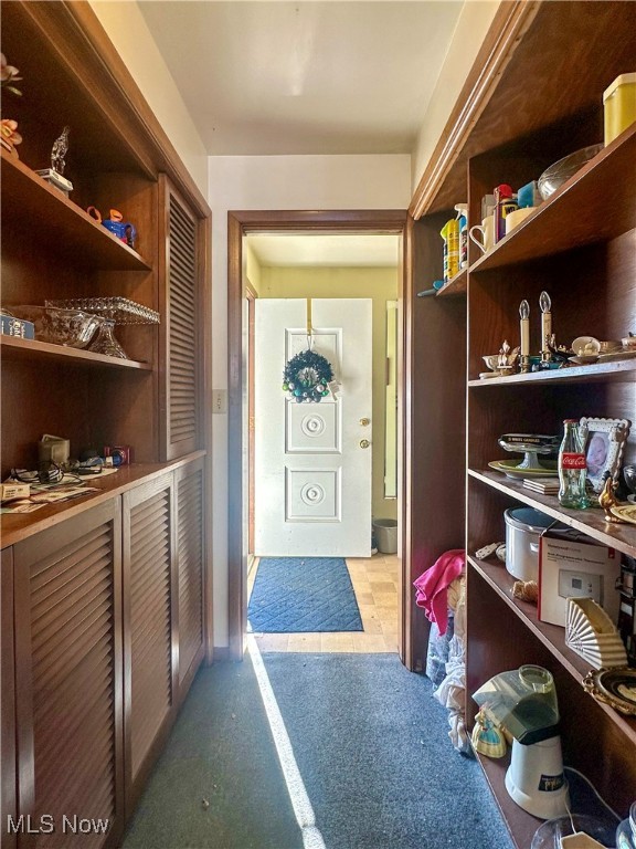 Hartzell Ave - Residential