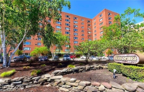 Photo for 11820 Edgewater Drive 106