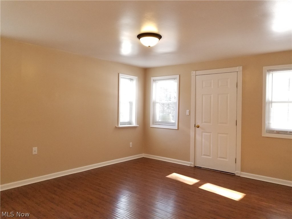 Wonder Lake - Residential Lease