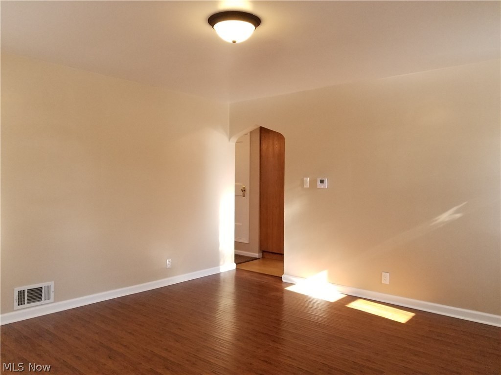 Wonder Lake - Residential Lease