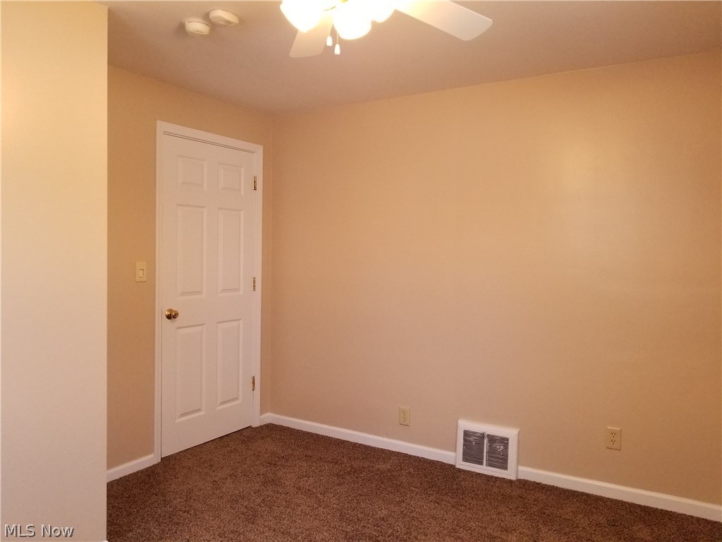 Wonder Lake - Residential Lease