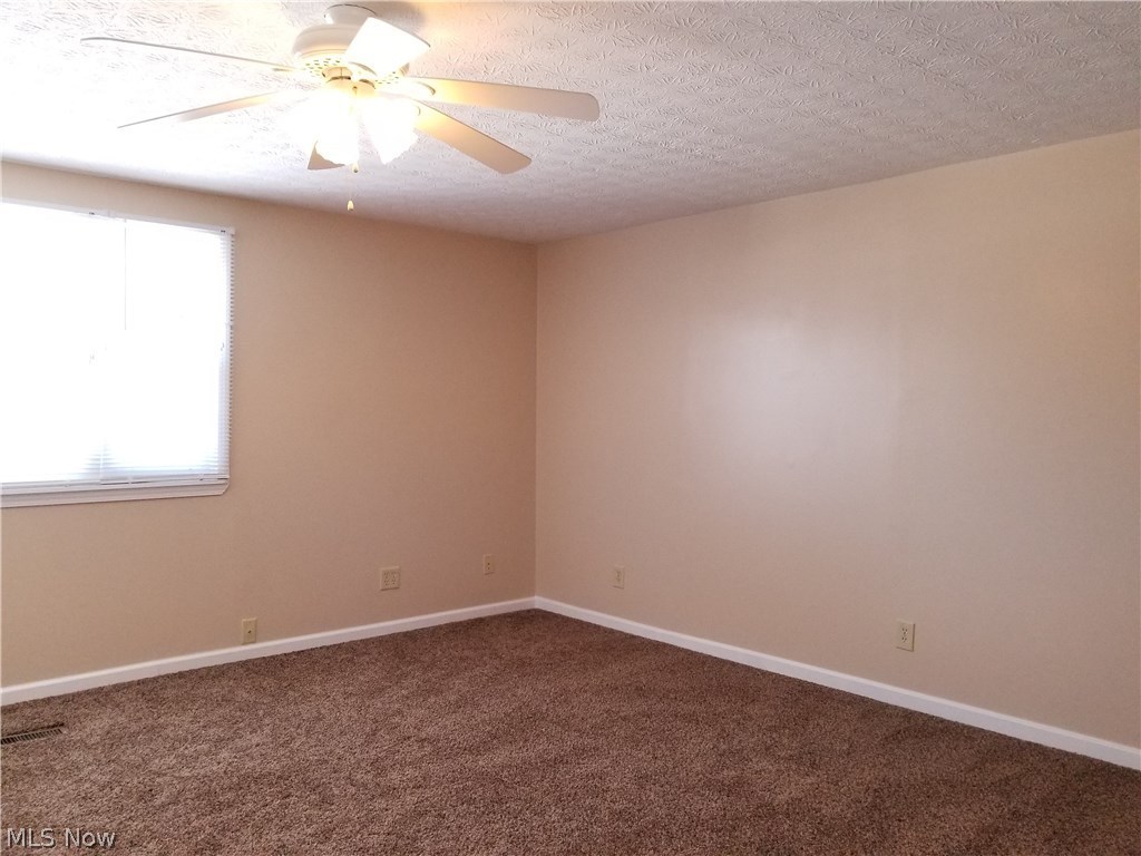 Wonder Lake - Residential Lease