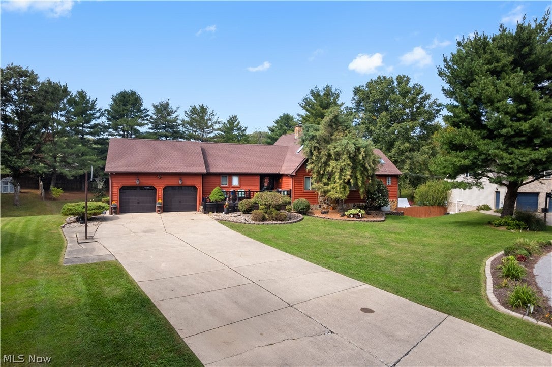 389 Meadowland Drive