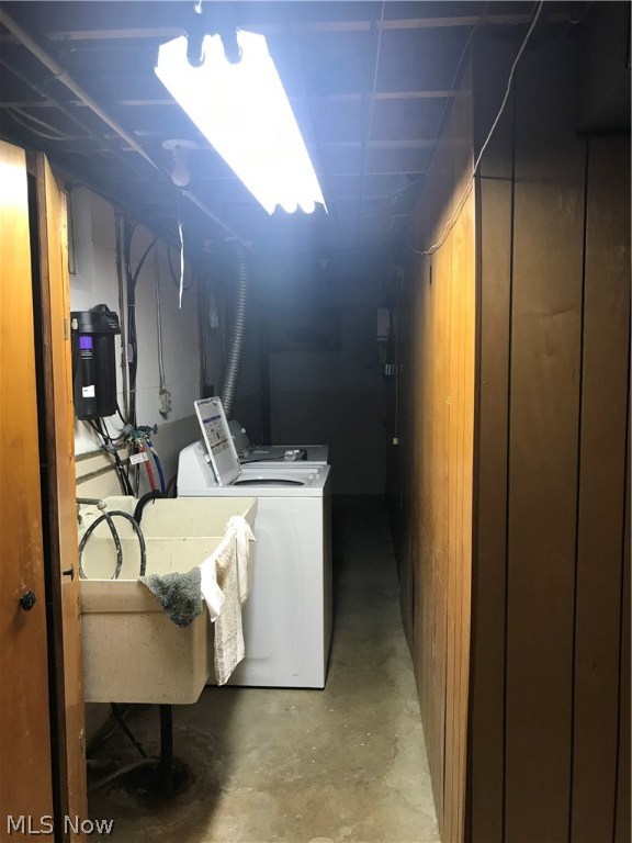 Indian Trail to Youngstown-Poland Rd - Residential