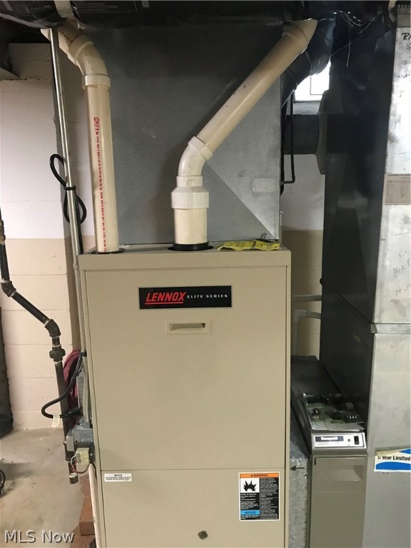 Indian Trail to Youngstown-Poland Rd - Residential