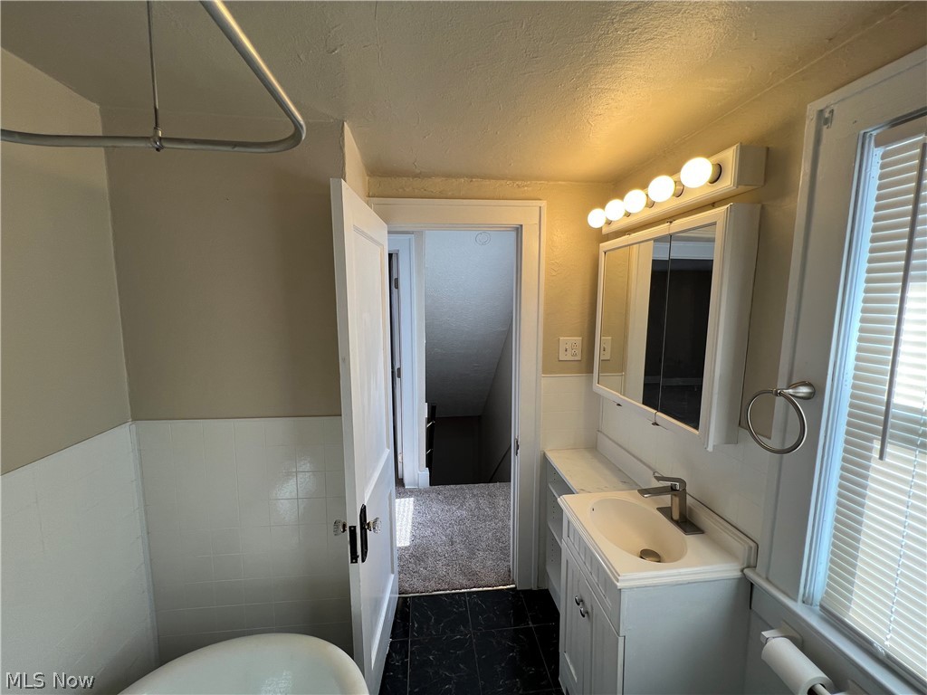 Ledge - Residential