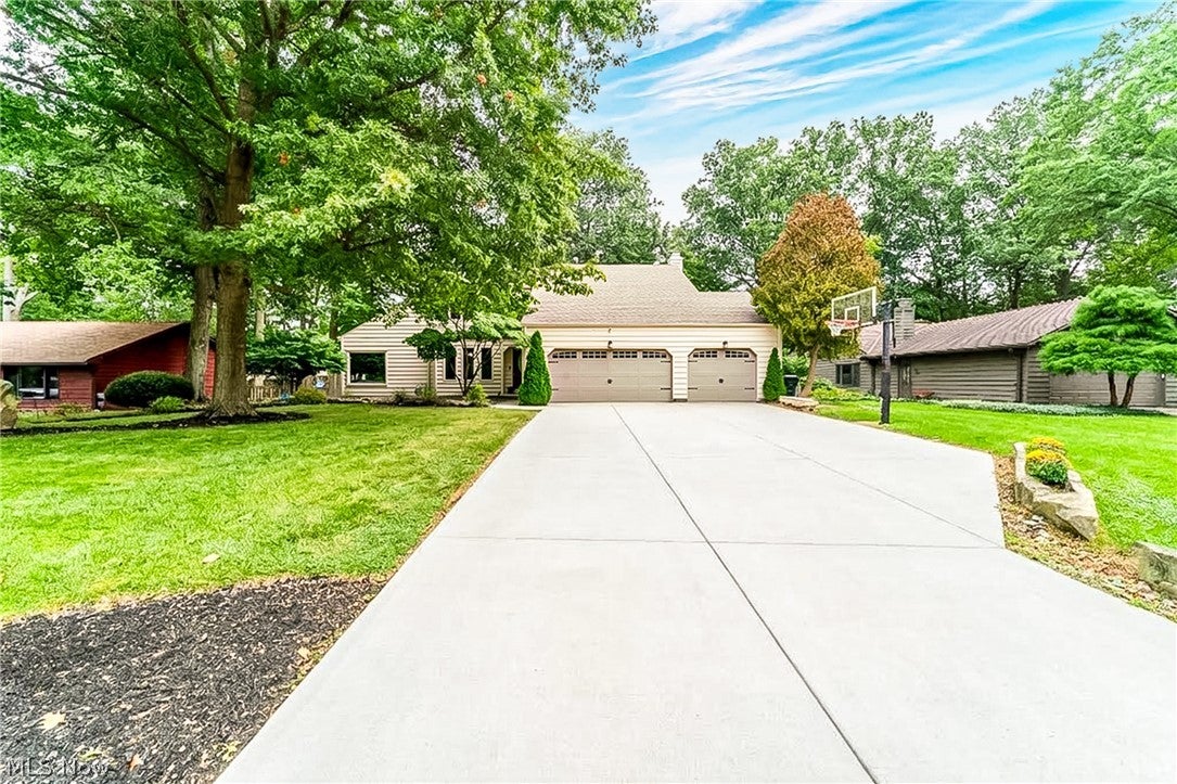 427 Armour Road