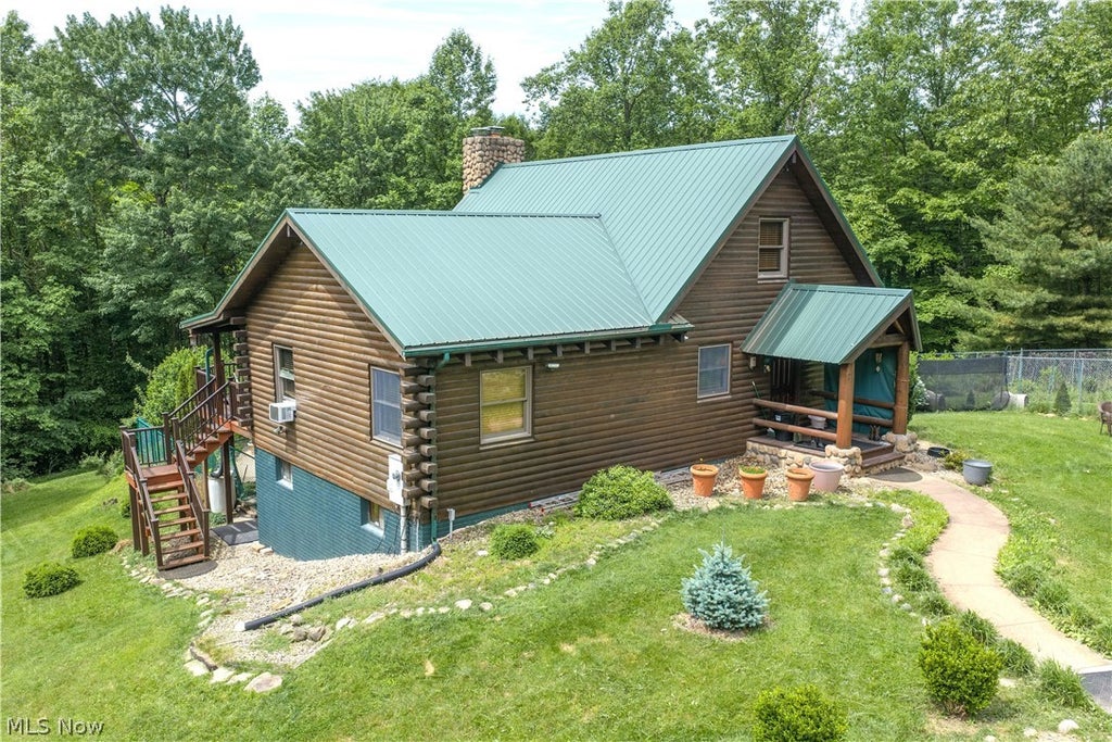 Photo of 4256 Metzger Hill Road SW, Stone Creek, OH 43840 (MLS # 5214700)