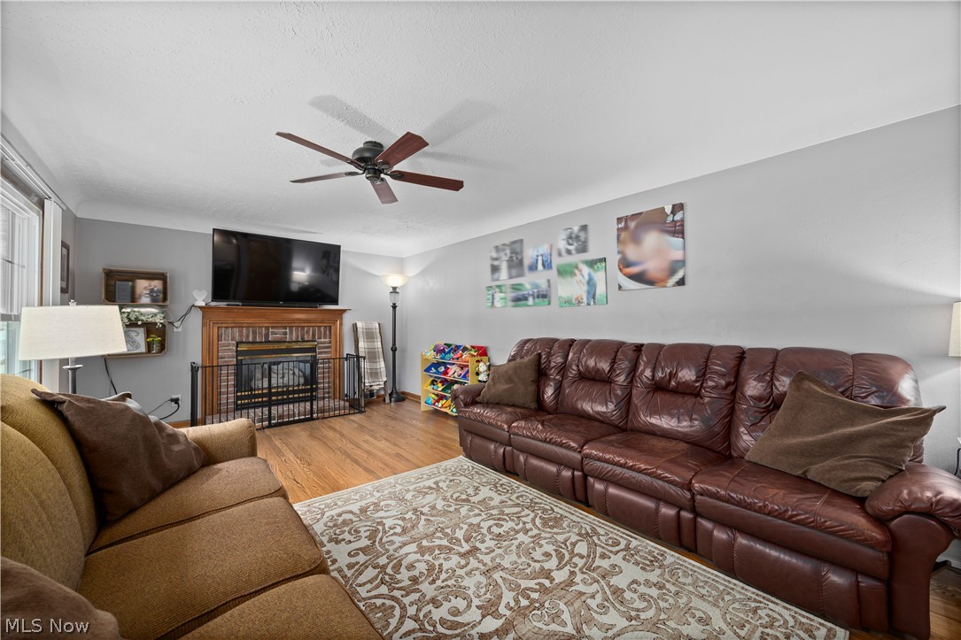 310 N Woodhill Drive