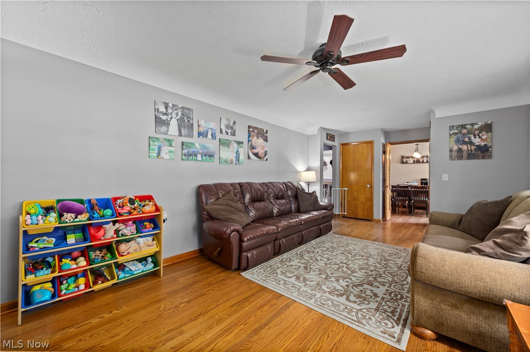 310 N Woodhill Drive