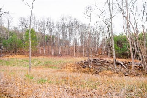 Tiny photo for Glen Long Road, Caldwell, OH 43724 (MLS # 5180682)