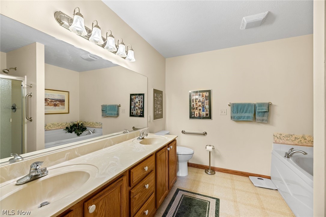 North Point/Hunters Xing Condo - Residential