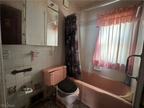 Tiny photo for 3641 E 106th Street, Cleveland, OH 44105 (MLS # 5240376)
