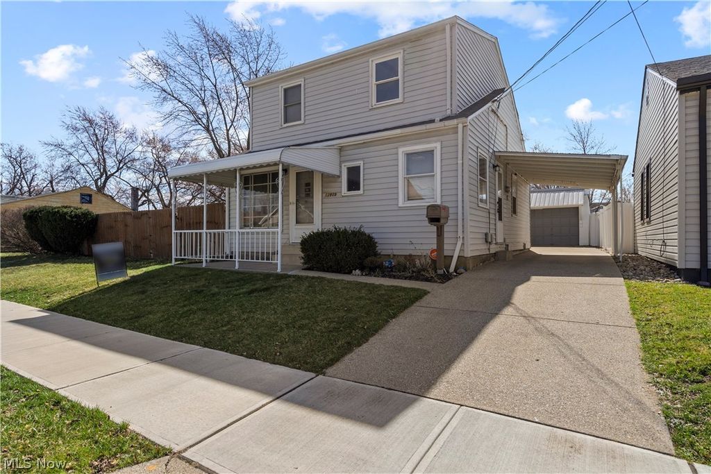 Photo of 12809 Mcgowan Avenue, Cleveland, OH 44135 (MLS # 5197515)