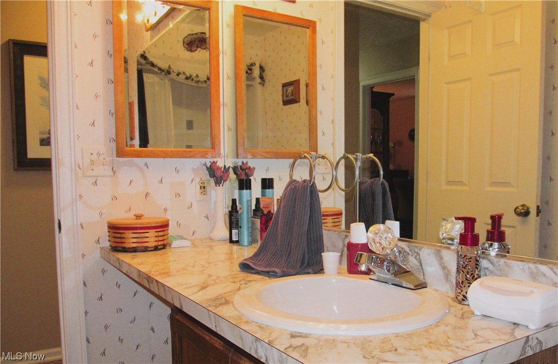 Eagles Chase Condo - Residential