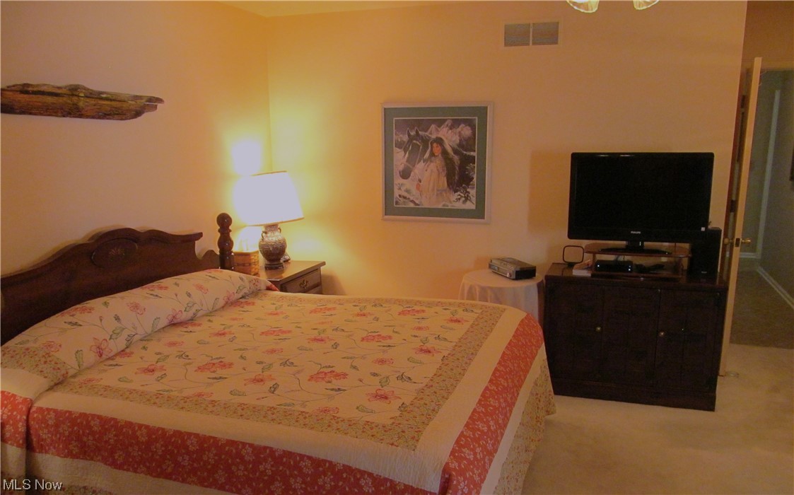 Eagles Chase Condo - Residential