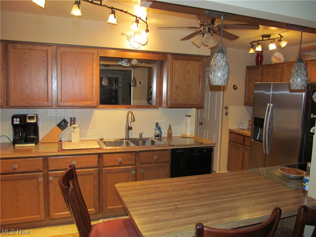 Eagles Chase Condo - Residential