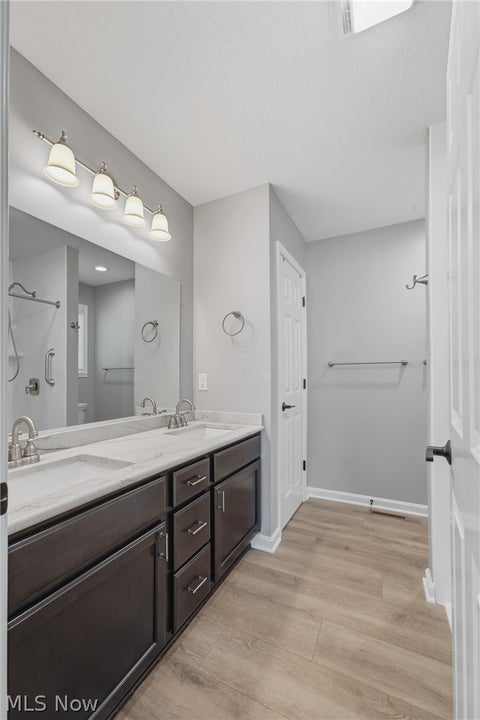 Tiny photo for 6031 Wentworth Lane SW, Canton, OH 44706 (MLS # 5239367)