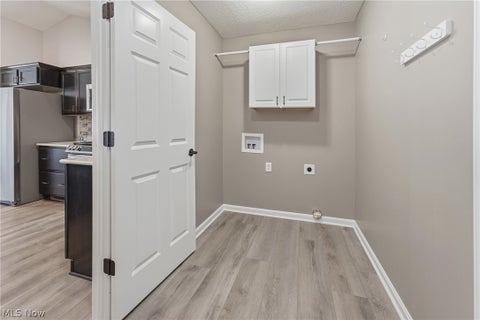 Tiny photo for 6031 Wentworth Lane SW, Canton, OH 44706 (MLS # 5239367)