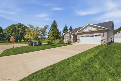 Tiny photo for 6031 Wentworth Lane SW, Canton, OH 44706 (MLS # 5239367)