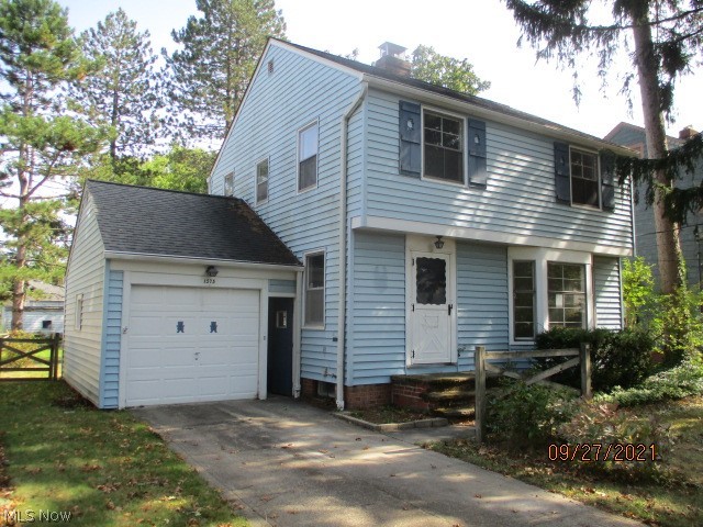 Lyndhurst Manor - Residential