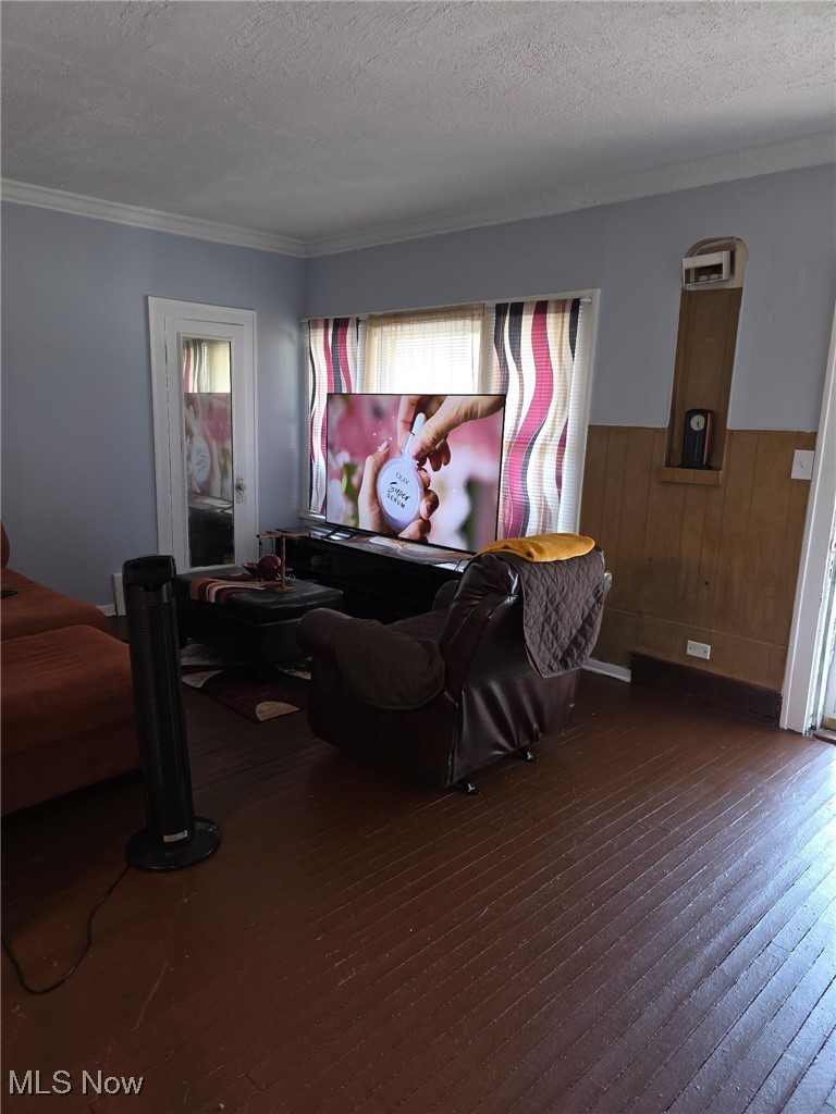 L J Sinotts Southview - Residential Income