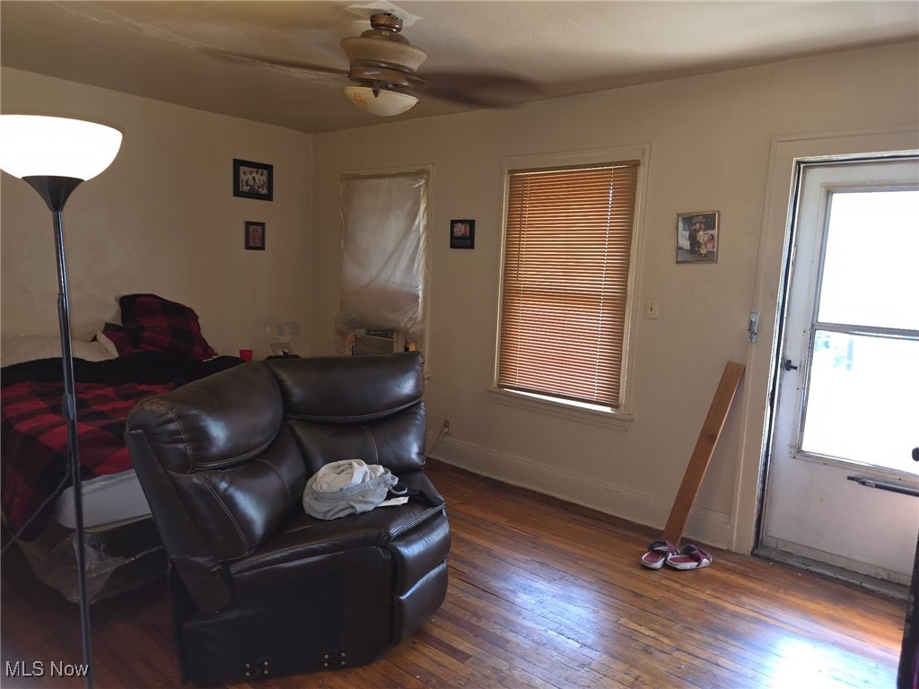 L J Sinotts Southview - Residential Income