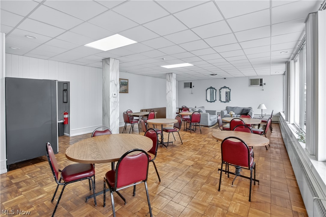 Kirtland House Condo - Residential