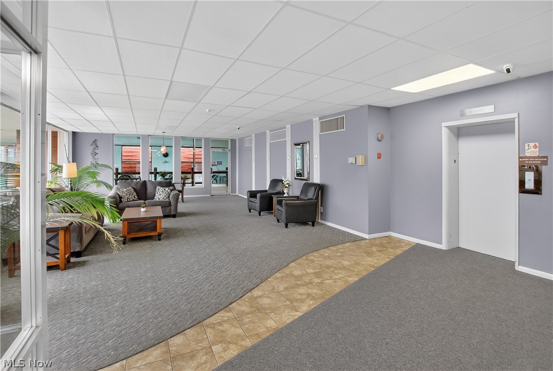 Kirtland House Condo - Residential