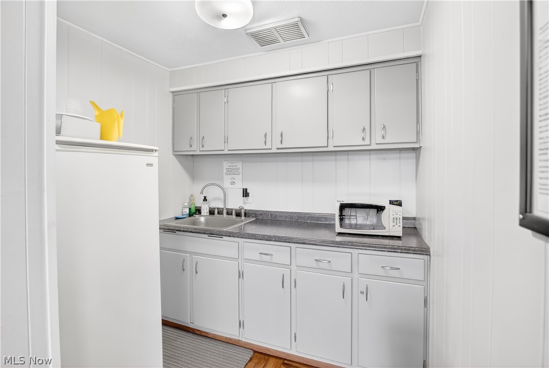 Kirtland House Condo - Residential