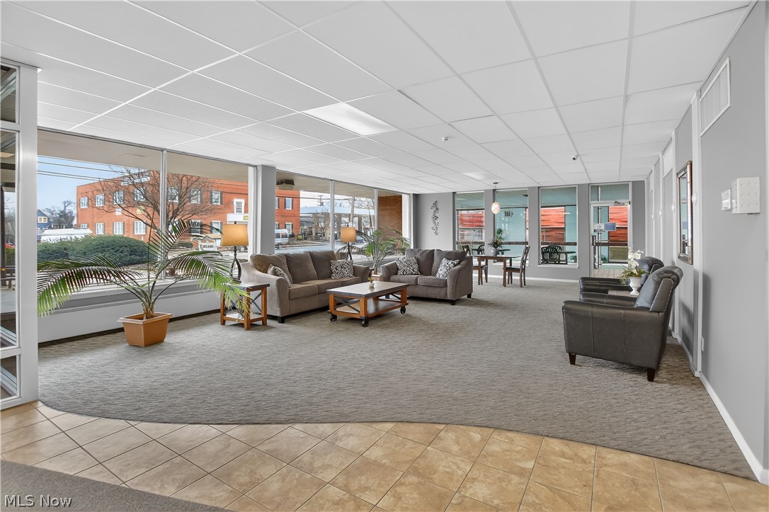 Kirtland House Condo - Residential