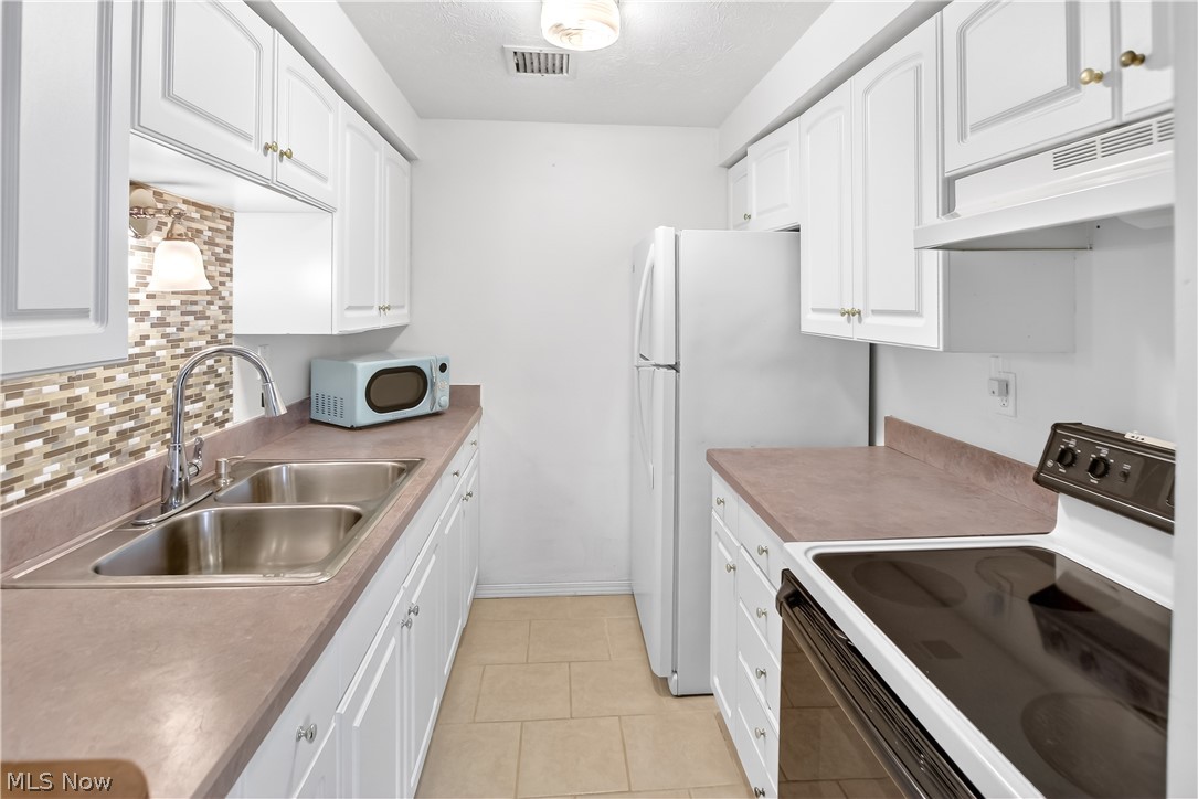 Kirtland House Condo - Residential