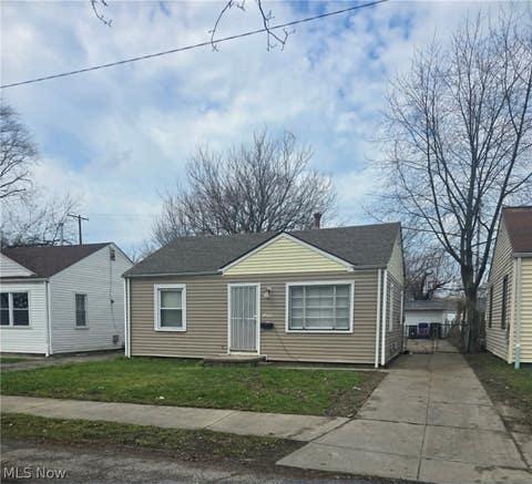Homes For Sale - 12408 Matherson Avenue<br/> Cleveland, OH 44135